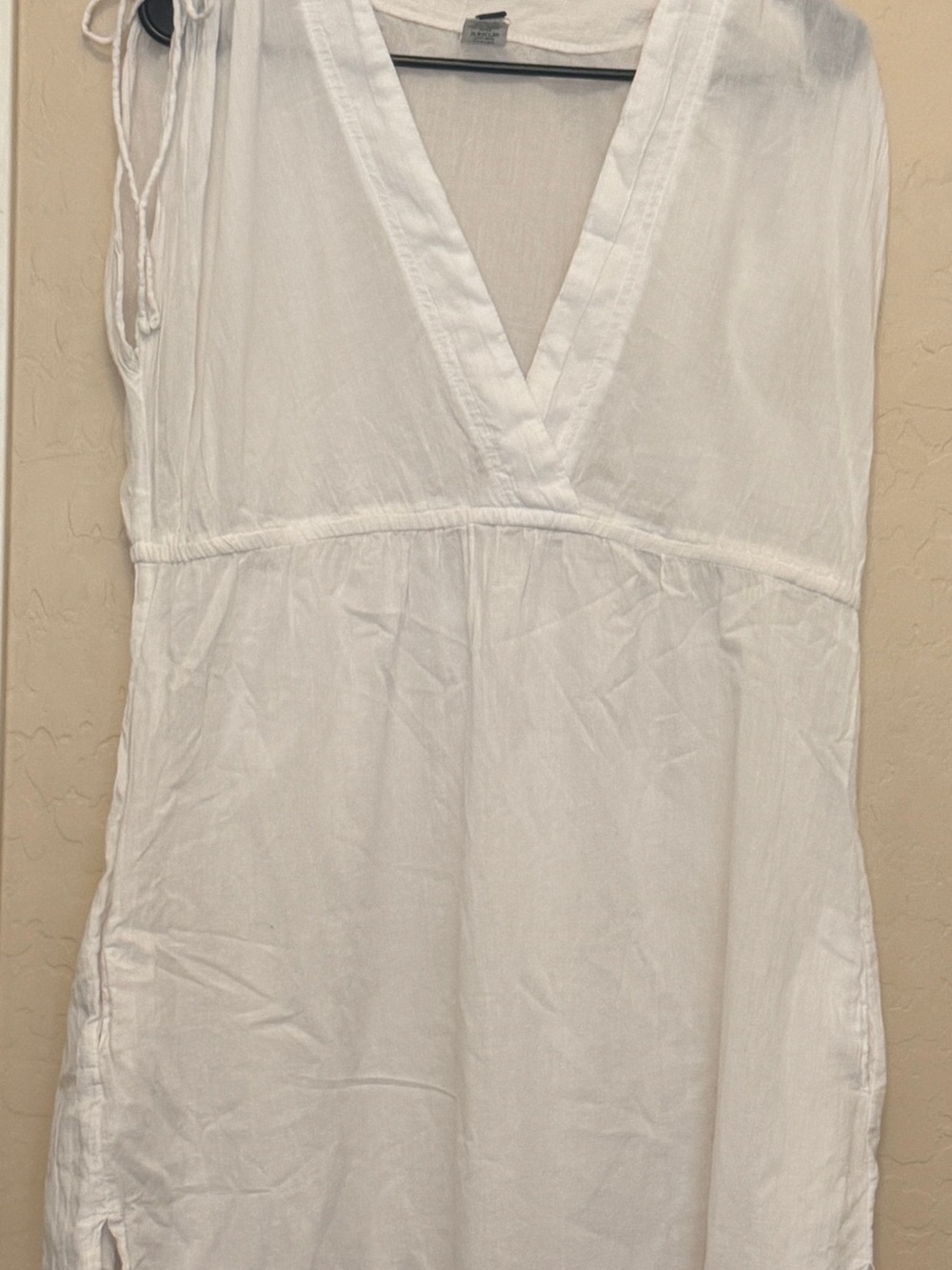 Lauren Ralph Lauren  swimsuit cover-up - white - sheer 
Size Large